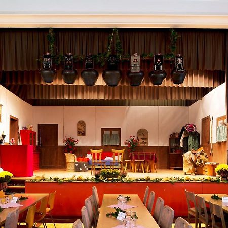 Gasthof Zum Wilden Mann Aarwangen Екстериор снимка